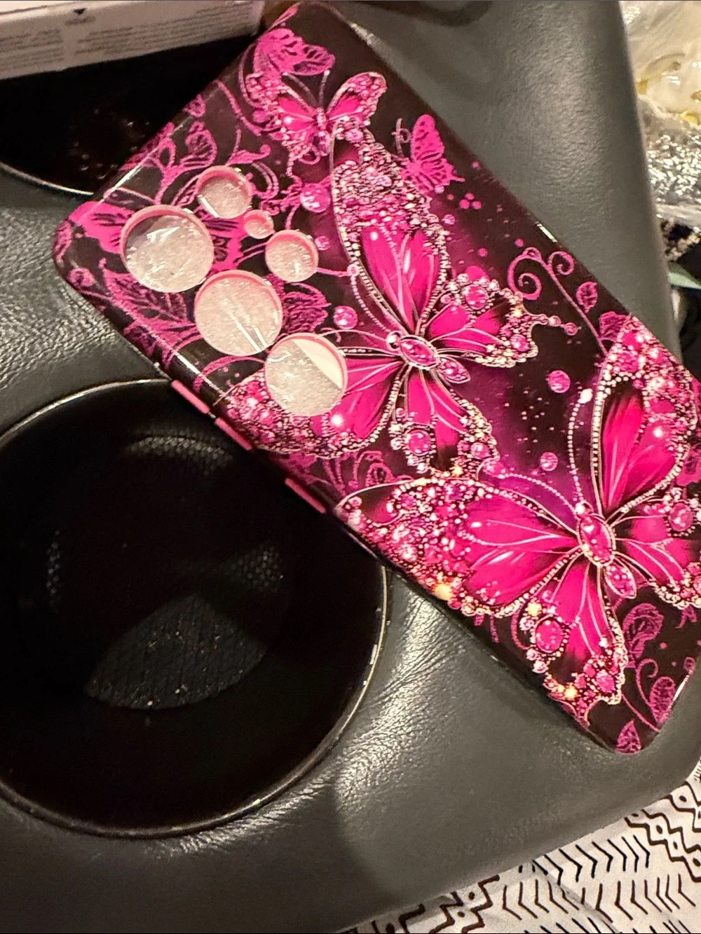 iP 16 Pro Clear Protective Phone Case - Pink Accent